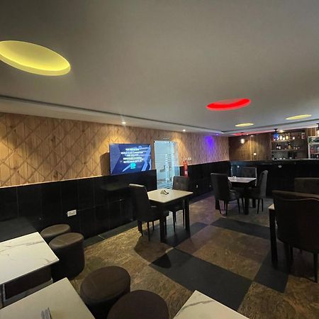 Presken Hotel @Villa Ikeja Ngoại thất bức ảnh