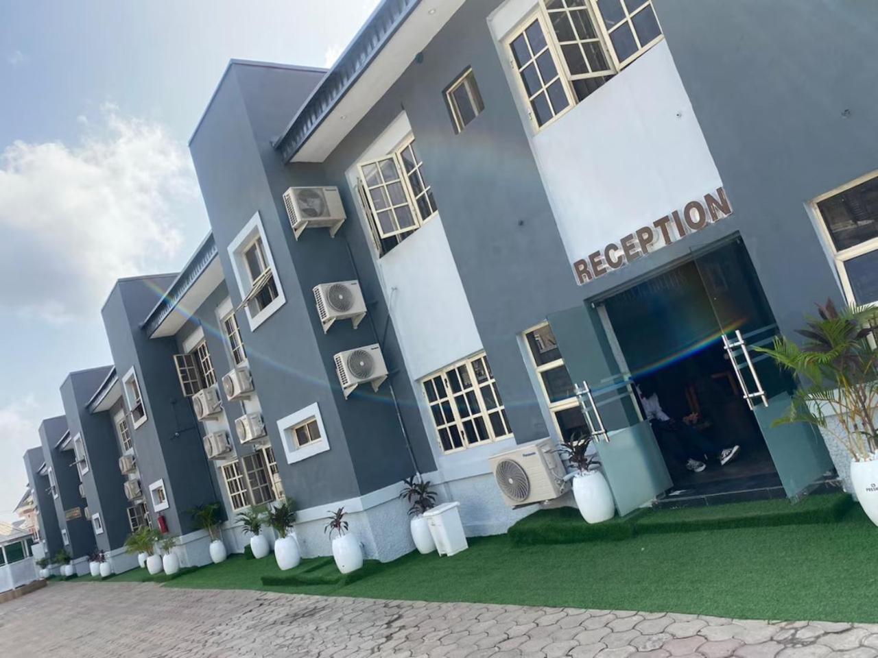 Presken Hotel @Villa Ikeja Ngoại thất bức ảnh